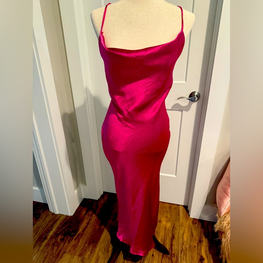 🩷NWT ASOS silk cowl neck slip dress🩷